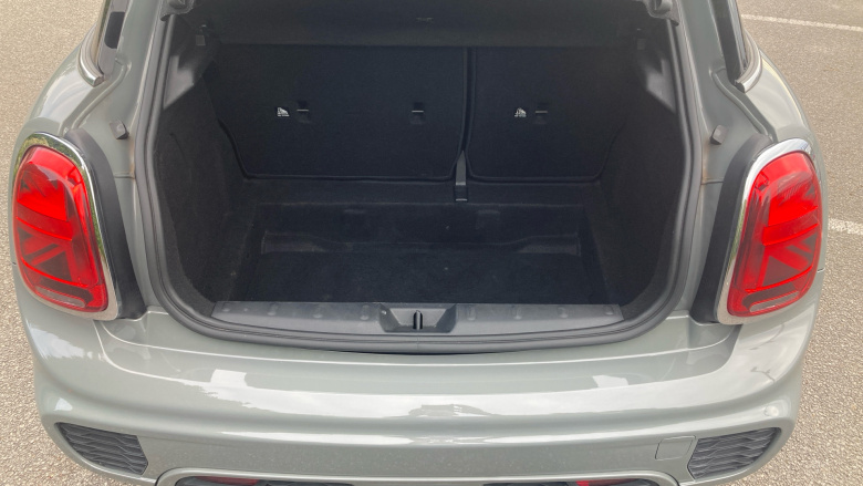 MINI Hatchback 2.0 Cooper S Sport II 5dr Petrol Hatchback